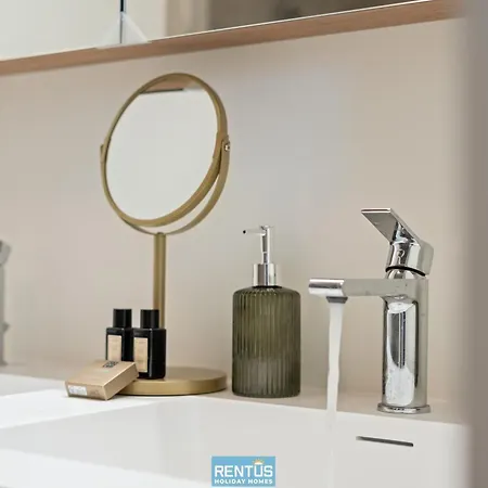 The Amandine View - Prime Location In 公寓