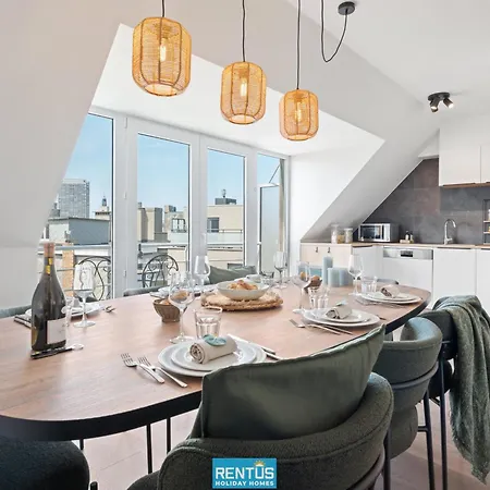 公寓 The Amandine View - Prime Location In *