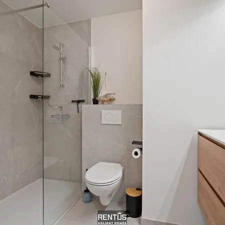 The Amandine View - Prime Location In 公寓