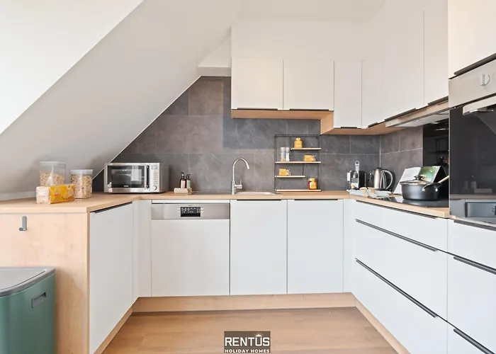 The Amandine View - Prime Location In * Ostend