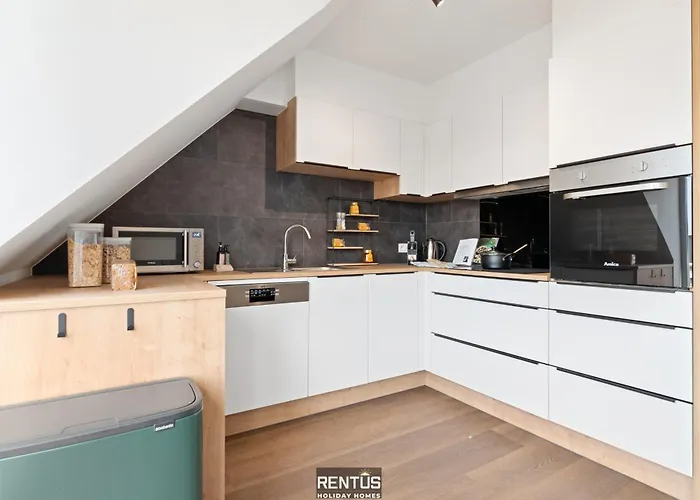 The Amandine View - Prime Location In * Ostend