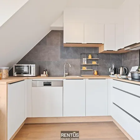 The Amandine View - Prime Location In * Oostende